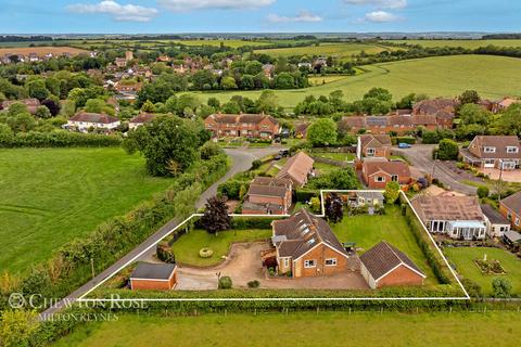 4 bedroom detached house for sale, Bedford Road, Sherington