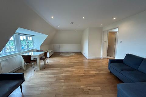 1 bedroom flat to rent, Heathview Court, London NW11