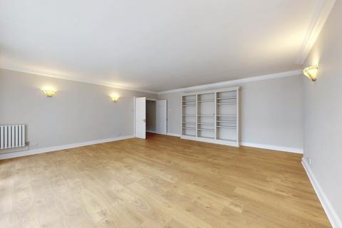 3 bedroom apartment for sale, Wymondham Court, St John's Wood Park, London, NW8