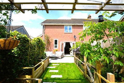2 Kenneth Close, Cheltenham, GL53 9BE