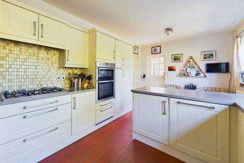 37 Collingwood Road, Witham, CM8 2DZ