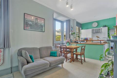 2 bedroom flat for sale, Lansdowne Place, Hove, BN3