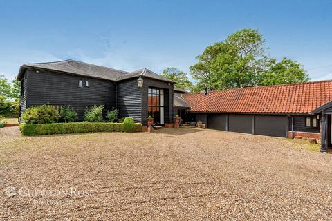Brickhouse Barn Braxted Road, Kelvedon, Colchester, CO5 9BS