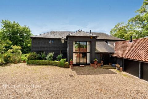 Brickhouse Barn Braxted Road, Kelvedon, Colchester, CO5 9BS