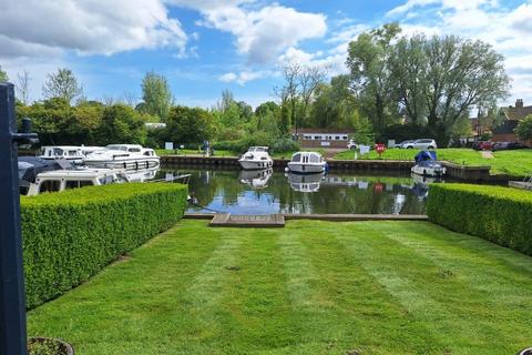 4 bedroom terraced house for sale, Wherry Close, Chedgrave, Loddon