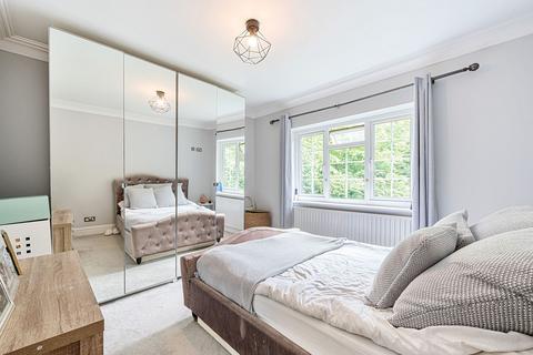 35 Roke Road, Kenley, CR8 5DZ