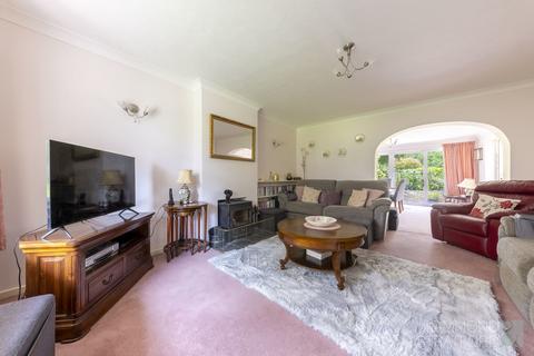 3 bedroom detached bungalow for sale, Old Hall Close, Ashwellthorpe