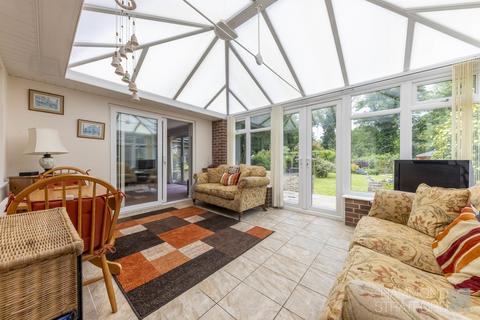 3 bedroom detached bungalow for sale, Old Hall Close, Ashwellthorpe