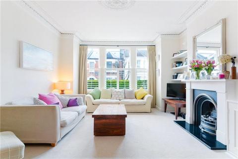 4 bedroom terraced house to rent, Fernside Road, Balham, London, SW12