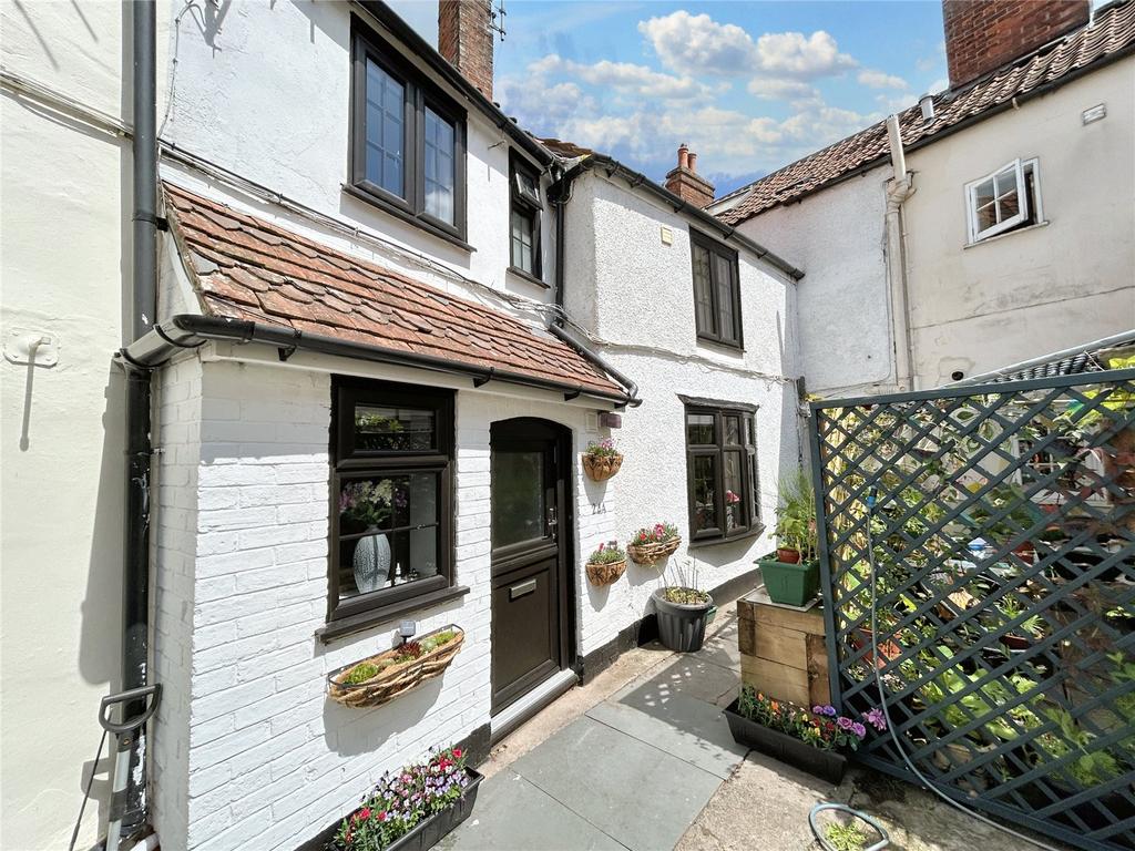 West End, Westbury 2 bed terraced house for sale £160,000