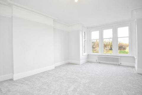 2 bedroom flat for sale, Stray Road, Harrogate
