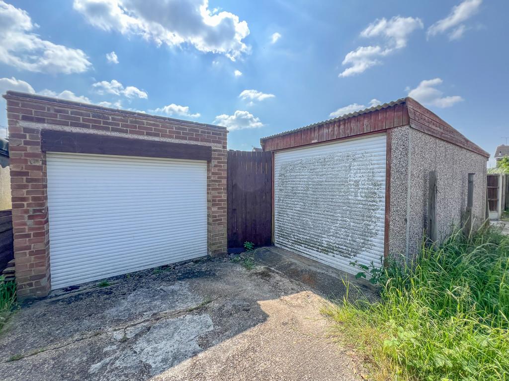 Rear garages