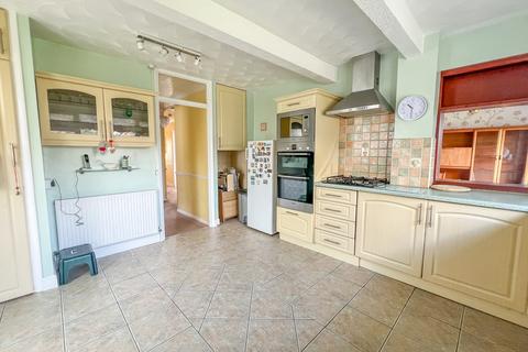 33 Hill Lane, Hockley, SS5 4HW