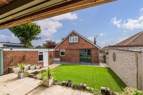 4 bedroom bungalow for sale, Greentrees Close, Sompting, West Sussex, BN15