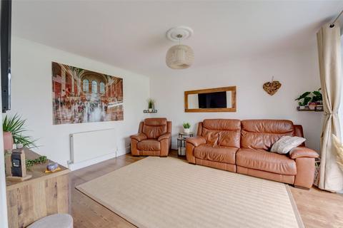 4 bedroom bungalow for sale, Greentrees Close, Sompting, West Sussex, BN15