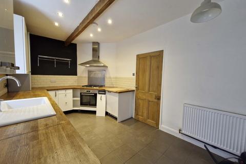 2 bedroom terraced house to rent, Thornhill Street, Leeds LS28