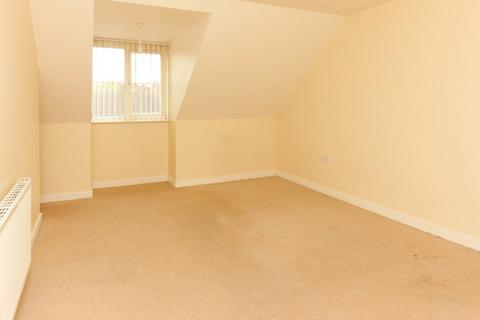 4 bedroom end of terrace house for sale, Talbot Road, Wellingborough NN8