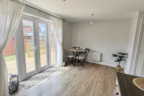 58 Heeks Crescent, Trowbridge, BA14 7UW