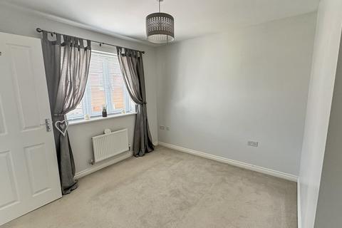 58 Heeks Crescent, Trowbridge, BA14 7UW