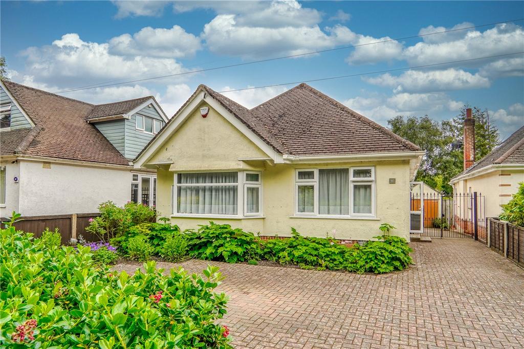 Elgin Road, Lower Parkstone, Poole, BH14 3 bed bungalow for sale £675,000
