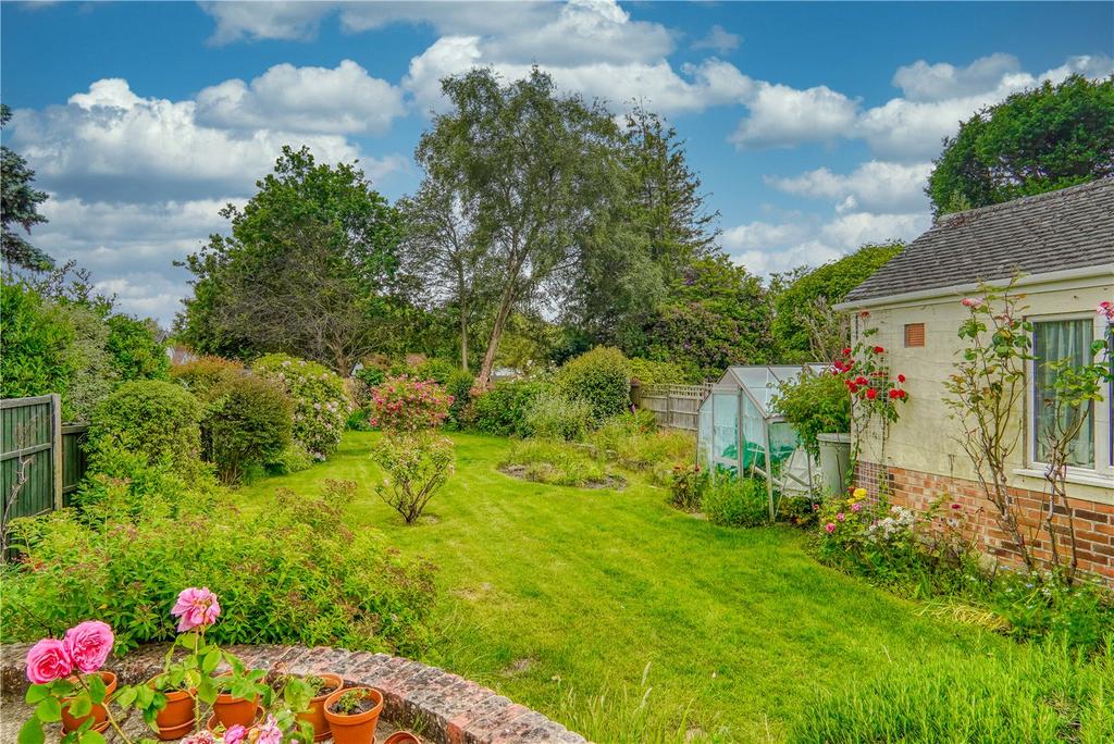 Elgin Road, Lower Parkstone, Poole, BH14 3 bed bungalow for sale £675,000