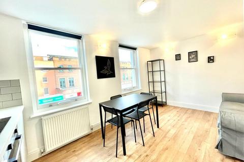 2 bedroom flat to rent, London NW1