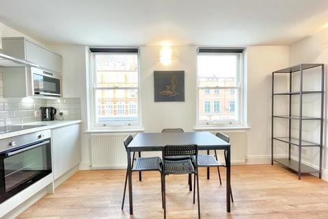 2 bedroom flat to rent, London NW1