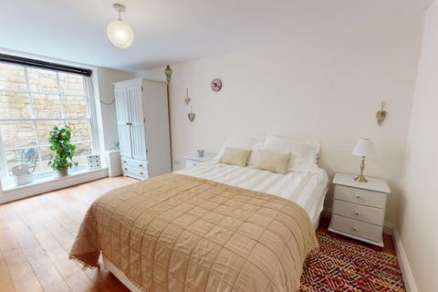 1 bedroom apartment for sale, Aban Court, Malvern Road