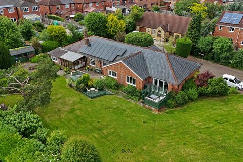 5 bedroom detached bungalow for sale, Lodge Close, Sheffield S26