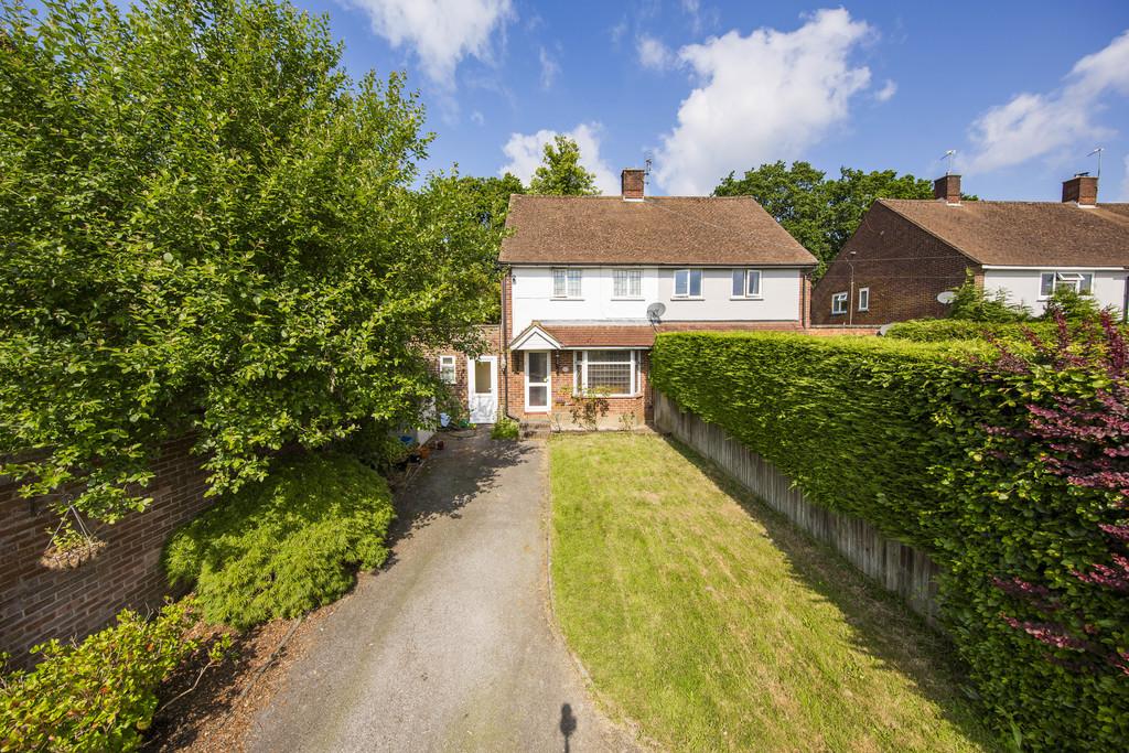 Waldron Thorns, Heathfield 2 bed semidetached house for sale £300,000