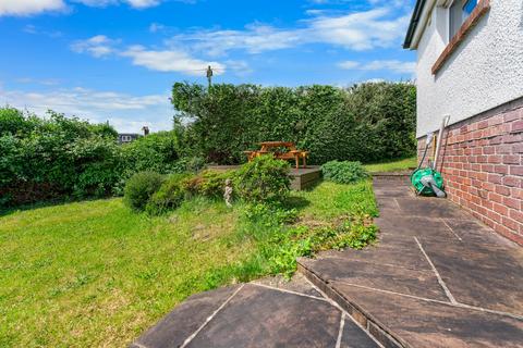 11 Bishops Close, Llandaff, Cardiff, CF5 2HF