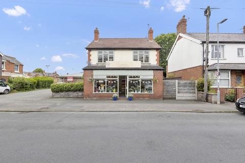 3 bedroom detached house for sale, School Road, Winsford