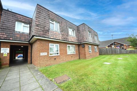 1 bedroom apartment for sale, Straight Bit, Flackwell Heath, High Wycombe, HP10
