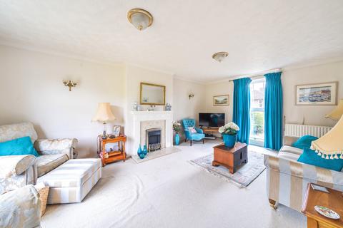 4 bedroom semi-detached house for sale, Oldfield Crescent, Gloucestershire GL51