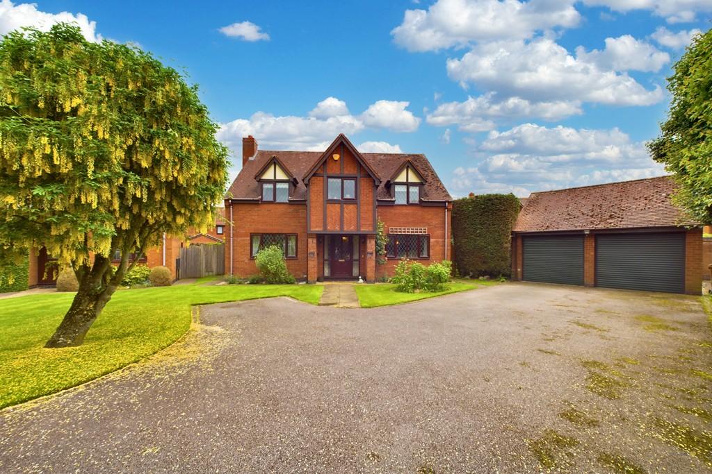 Bromwich Drive, Fradley, Lichfield 4 bed detached house for sale £475,000