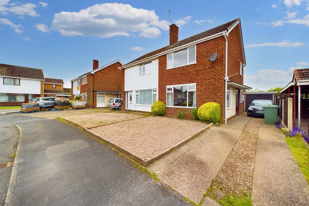 Doxey Fields, Stafford 2 bed semidetached house for sale £177,500