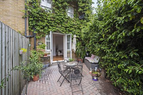 4 bedroom house for sale, Holcroft Road, Victoria Park, London, E9