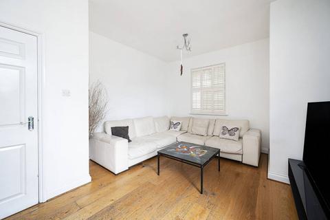 34 Holcroft Road, London, E9 7BA