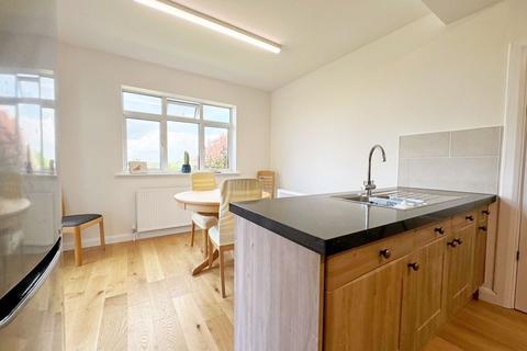 371 Ditchling Road, Brighton, BN1 6JU