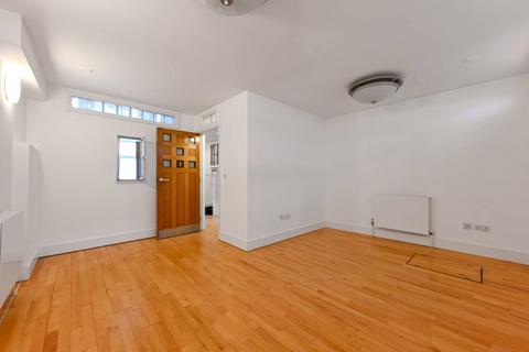 2 bedroom terraced house to rent, Rectory Road, Stoke Newington, London, N16