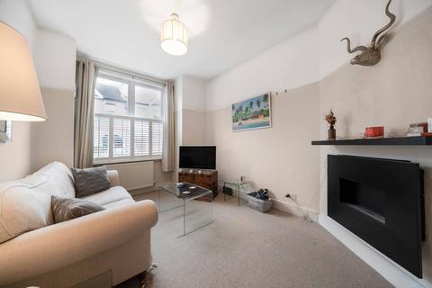2 bedroom flat to rent, Idlecombe Road, Tooting, London, SW17