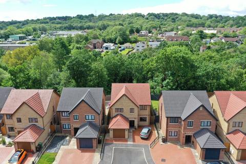 4 bedroom detached house for sale, Glan-Yr-Afon Lane, Fleur De Lis, NP12