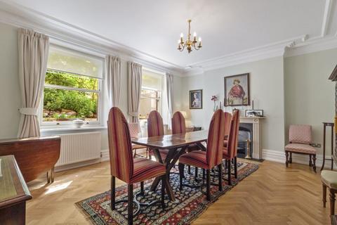 4 bedroom apartment for sale, Marlborough Mansions, Cannon Hill, West Hampstead, London NW6