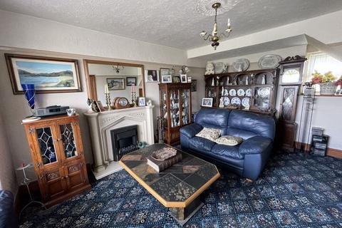 undefined, Ednyfed Hill, Amlwch Port, Anglesey, LL68