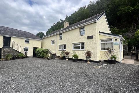 4 bedroom detached house for sale, Llanrwst, Conwy