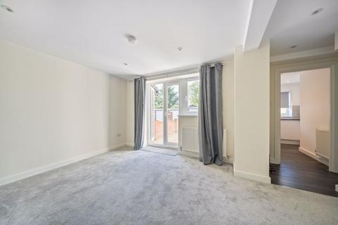 1 bedroom apartment to rent, Farncombe Street, Godalming GU7