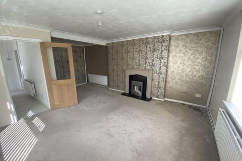 3 bedroom semi-detached house to rent, Normanby Road, Middlesbrough
