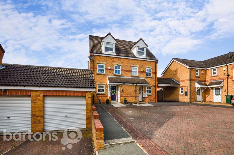 Alderwood Close, Woodlaithes 3 bed semidetached house for sale £210,000