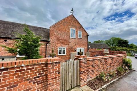 3 bedroom property for sale, 7 Lamb Farm Barns, London Road, Canwell B75 5SD