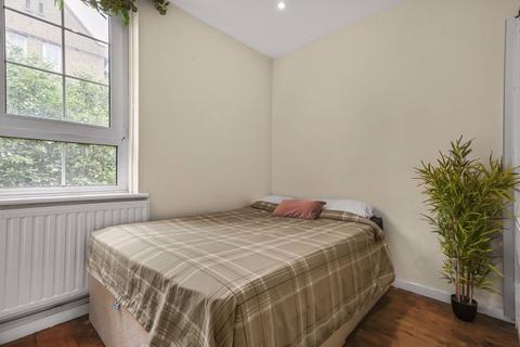 2 bedroom apartment for sale, Dellow Street, Shadwell, E1